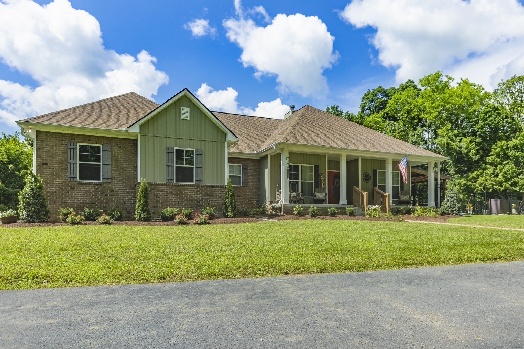 1600 Ledford Rd