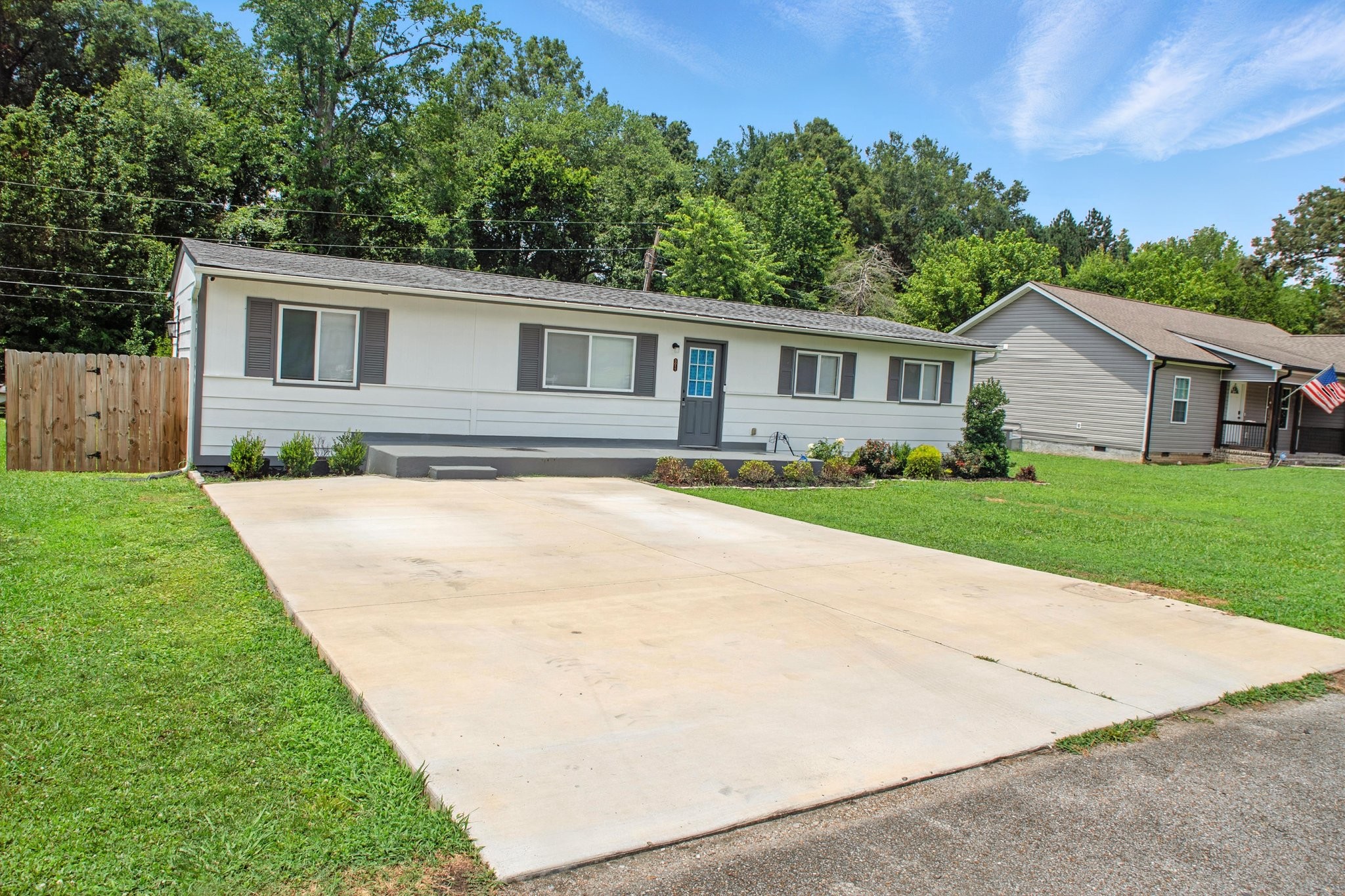 5011 Jarrett Rd