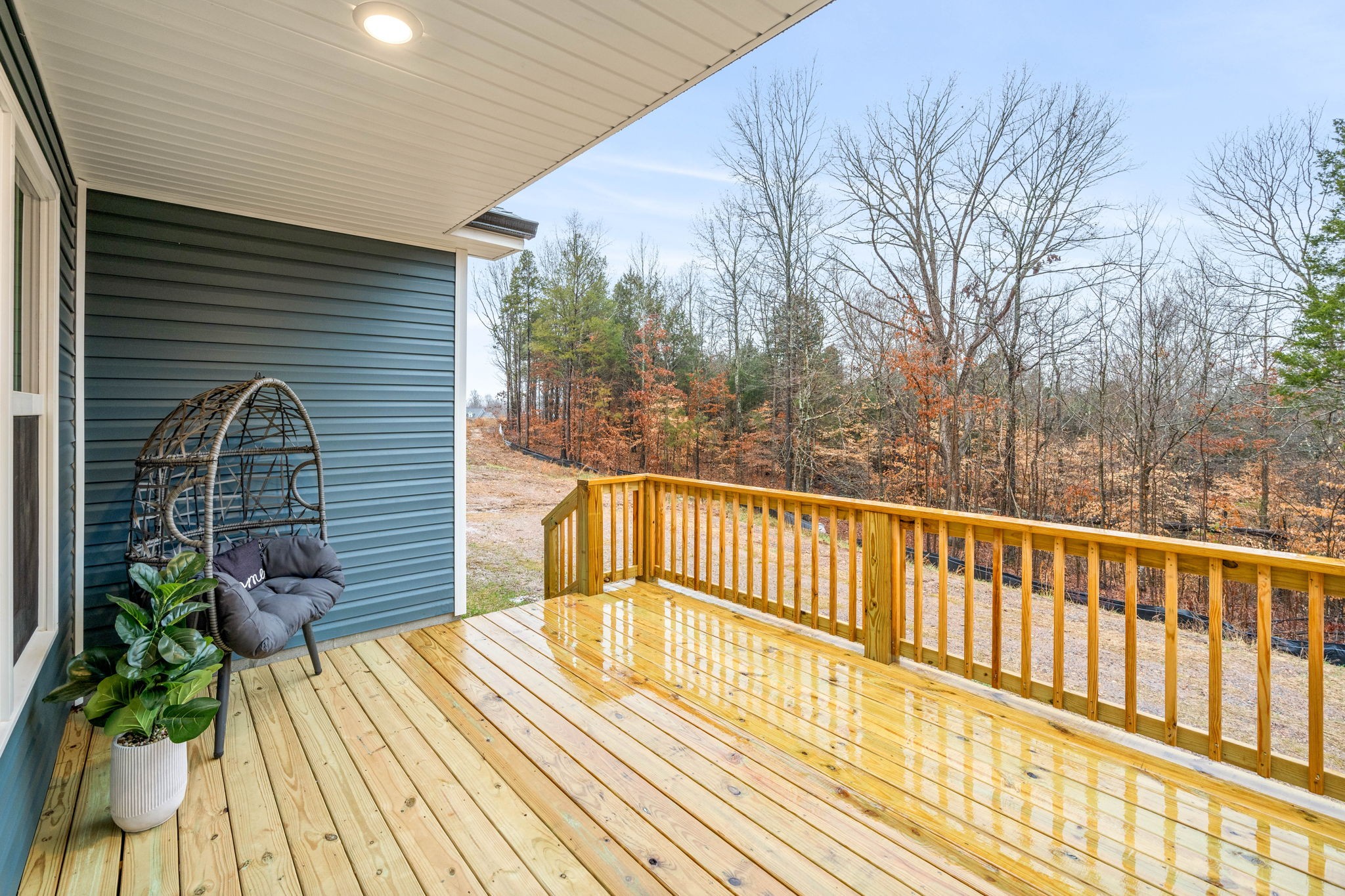 Clarksville, Tennessee 37040, United States, 3 Bedrooms Bedrooms, ,2 BathroomsBathrooms,Residential,Pending,44950