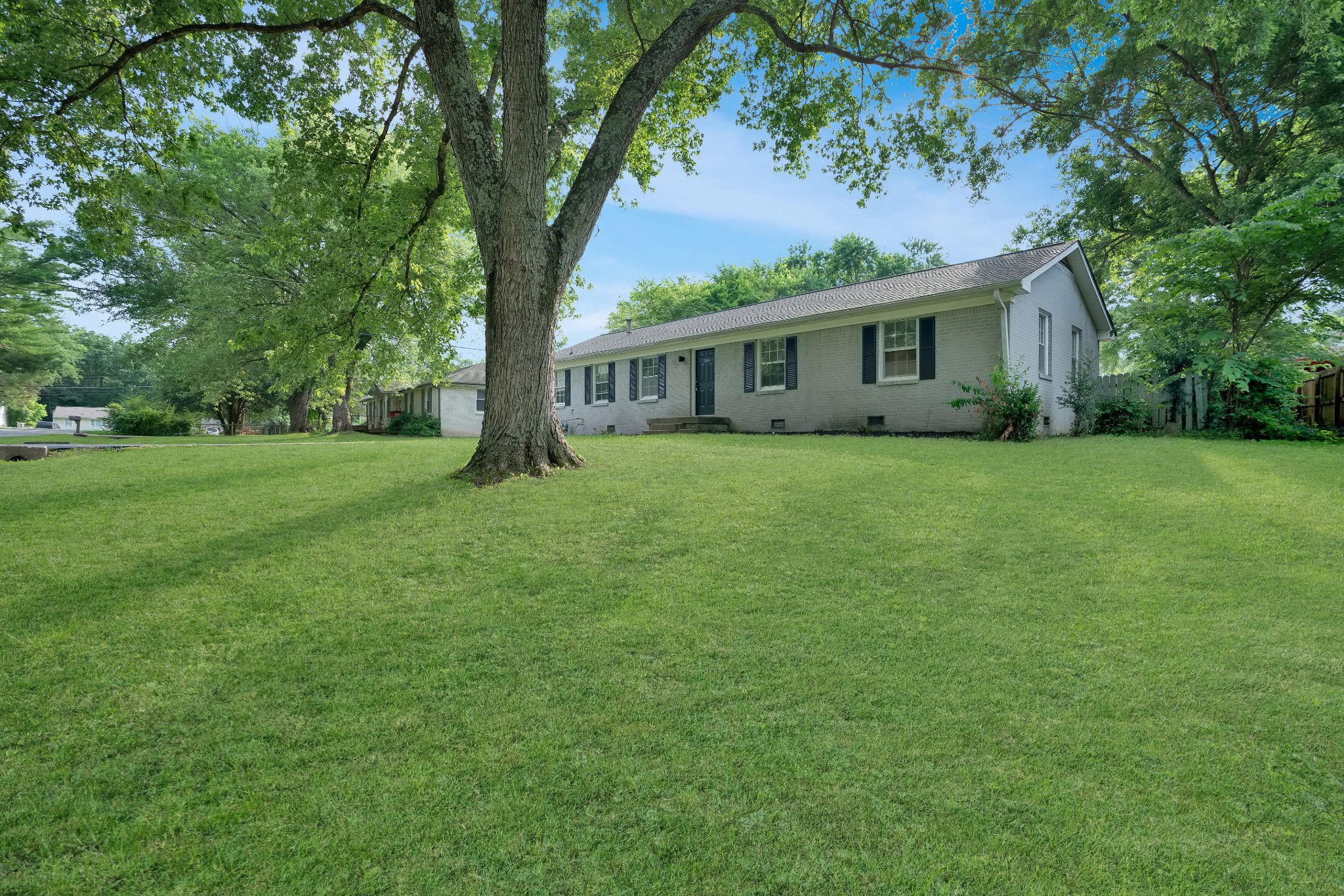 208 Nottingham Pl