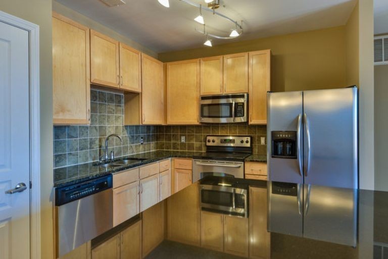 3000 Vanderbilt Pl 318