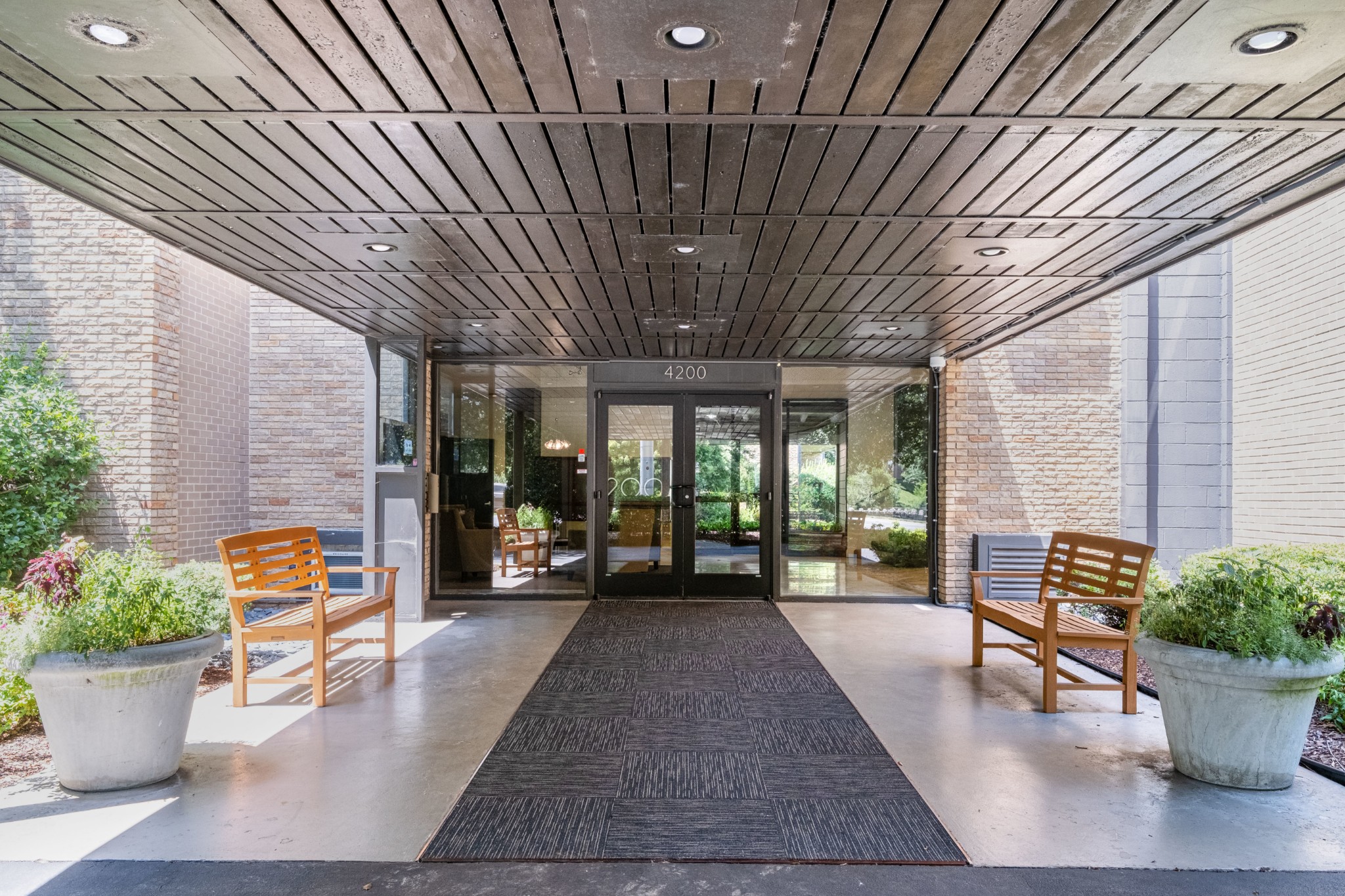 4200 West End Ave 203