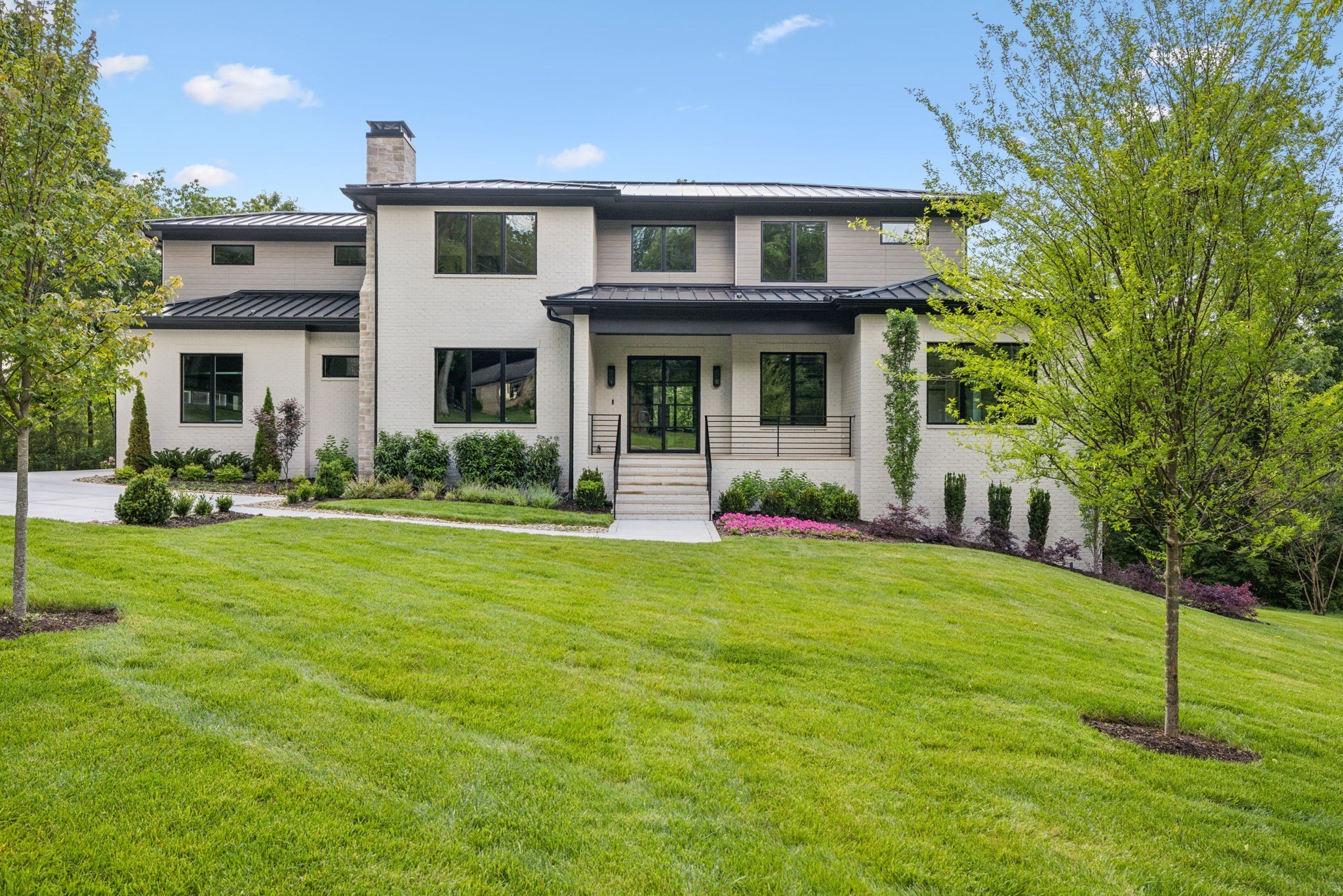 6724 Greeley Dr