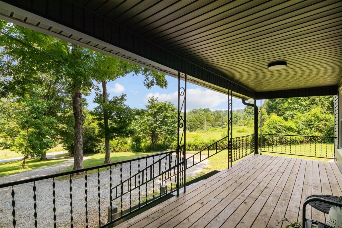 2460 Little Bartons Creek Rd