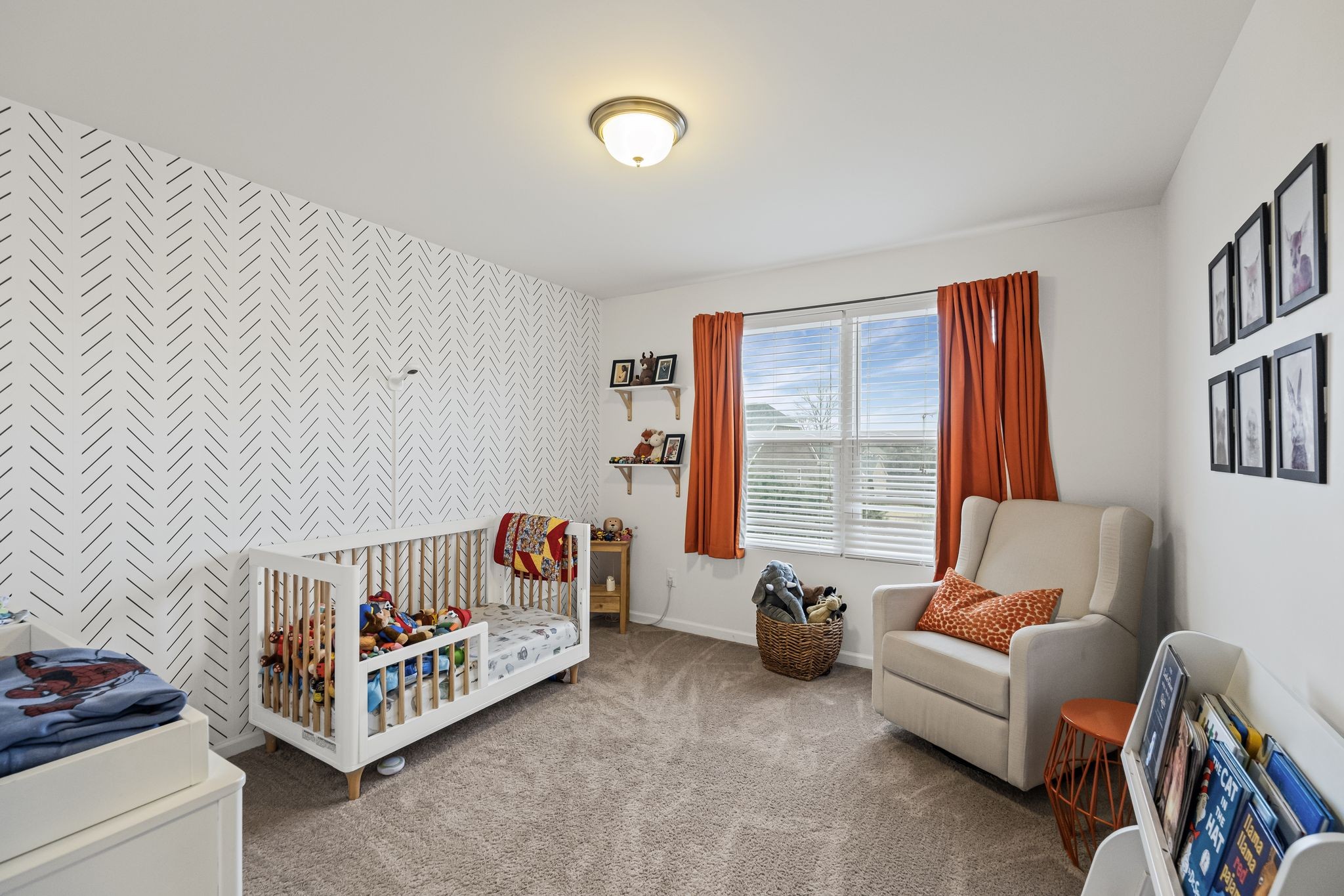 Spring Hill, Tennessee 37174, United States, 4 Bedrooms Bedrooms, ,3 BathroomsBathrooms,Residential,Pending,9909