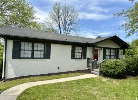 915 Tulip Cir Gallatin TN 37066