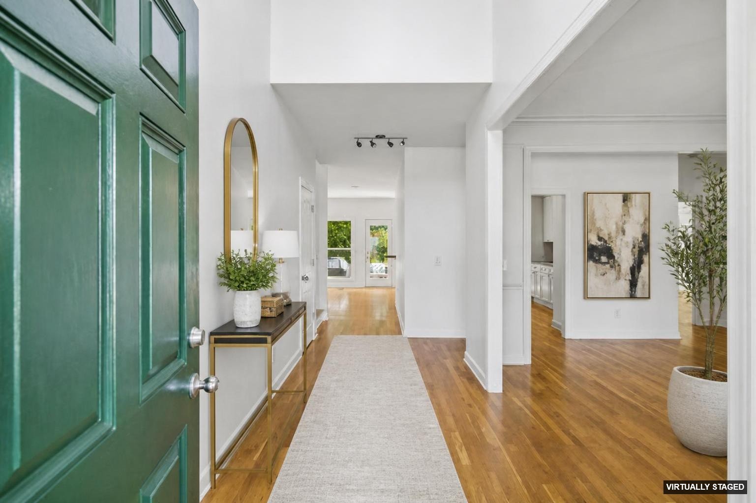 304 Pinnacle Pl