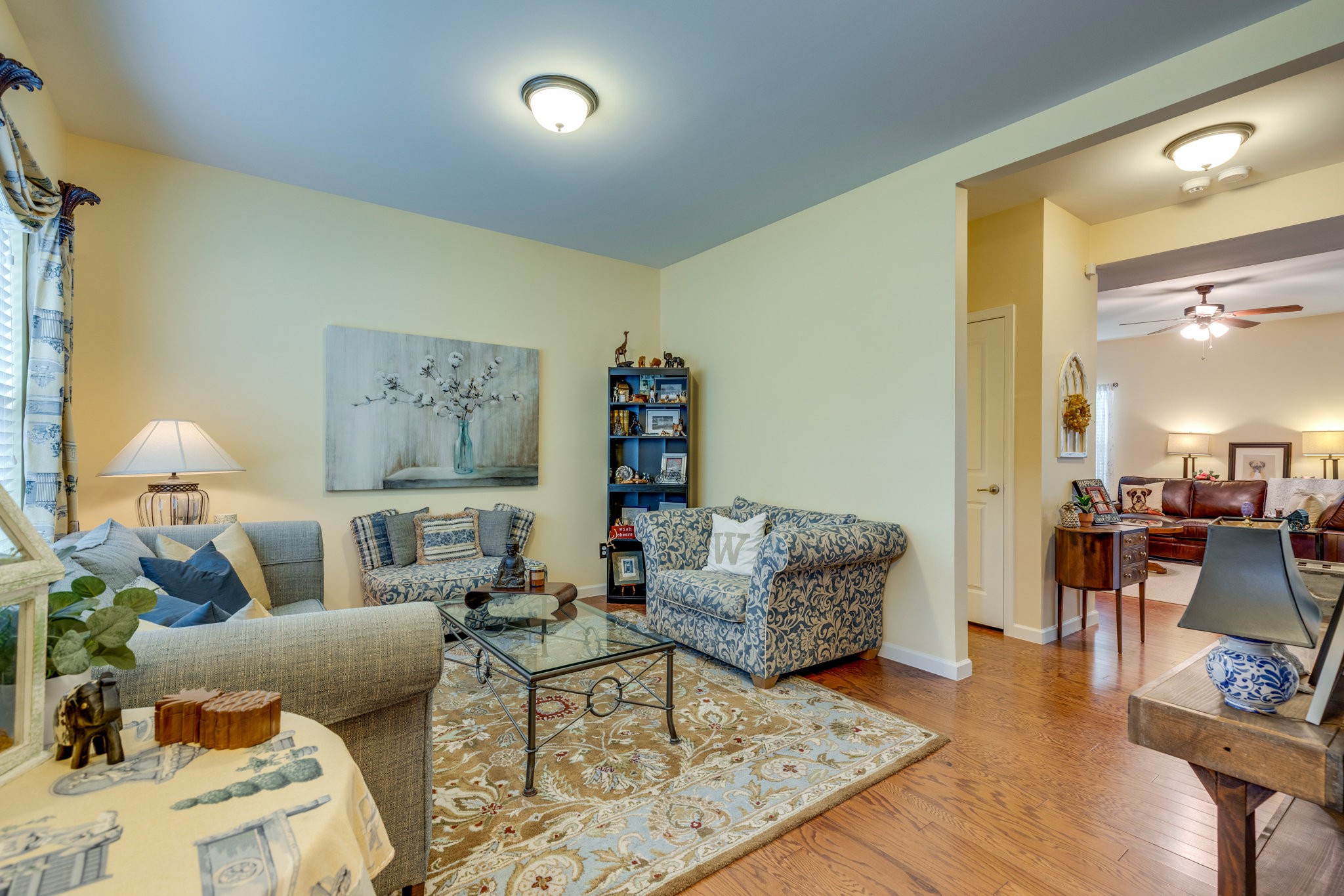 1221 Scarcroft Ln