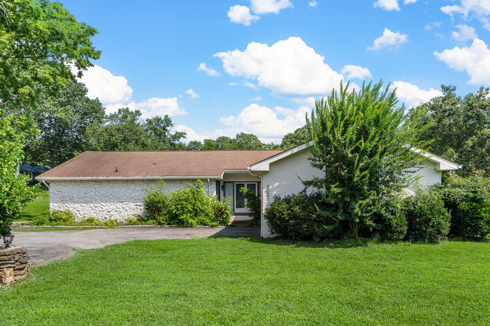4052 Port Cleburne Ln