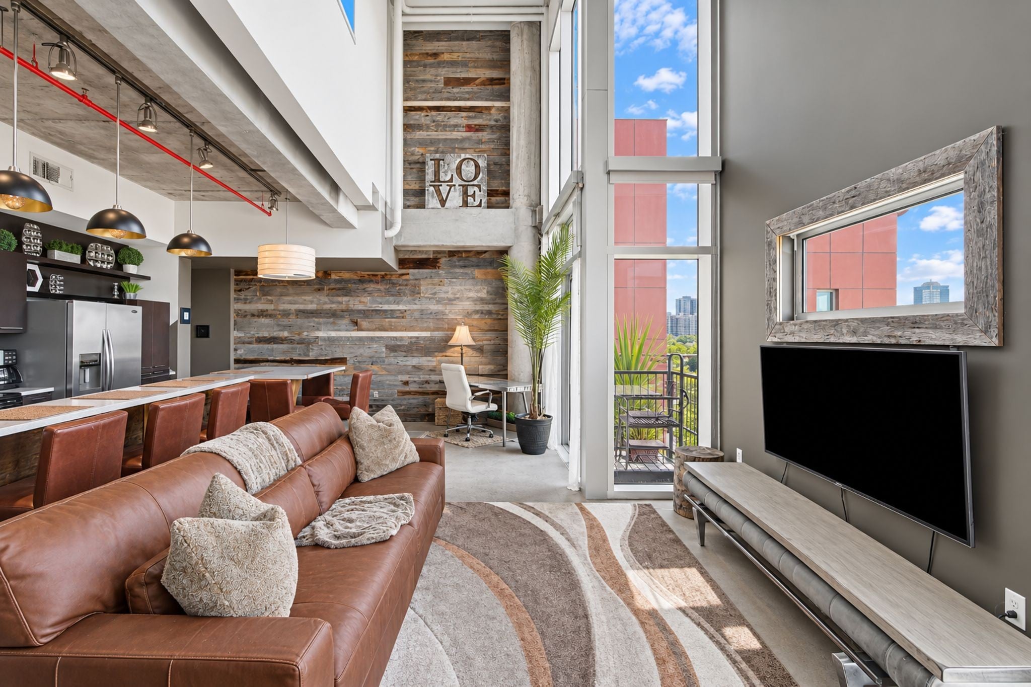 2115 Yeaman Pl 406