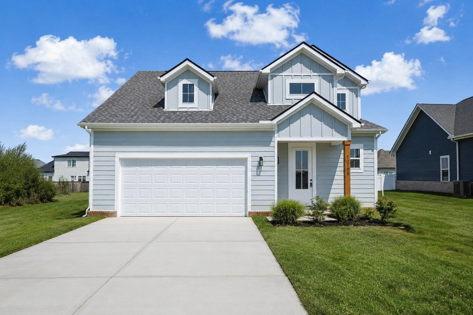 10109 Whitehorn Ln