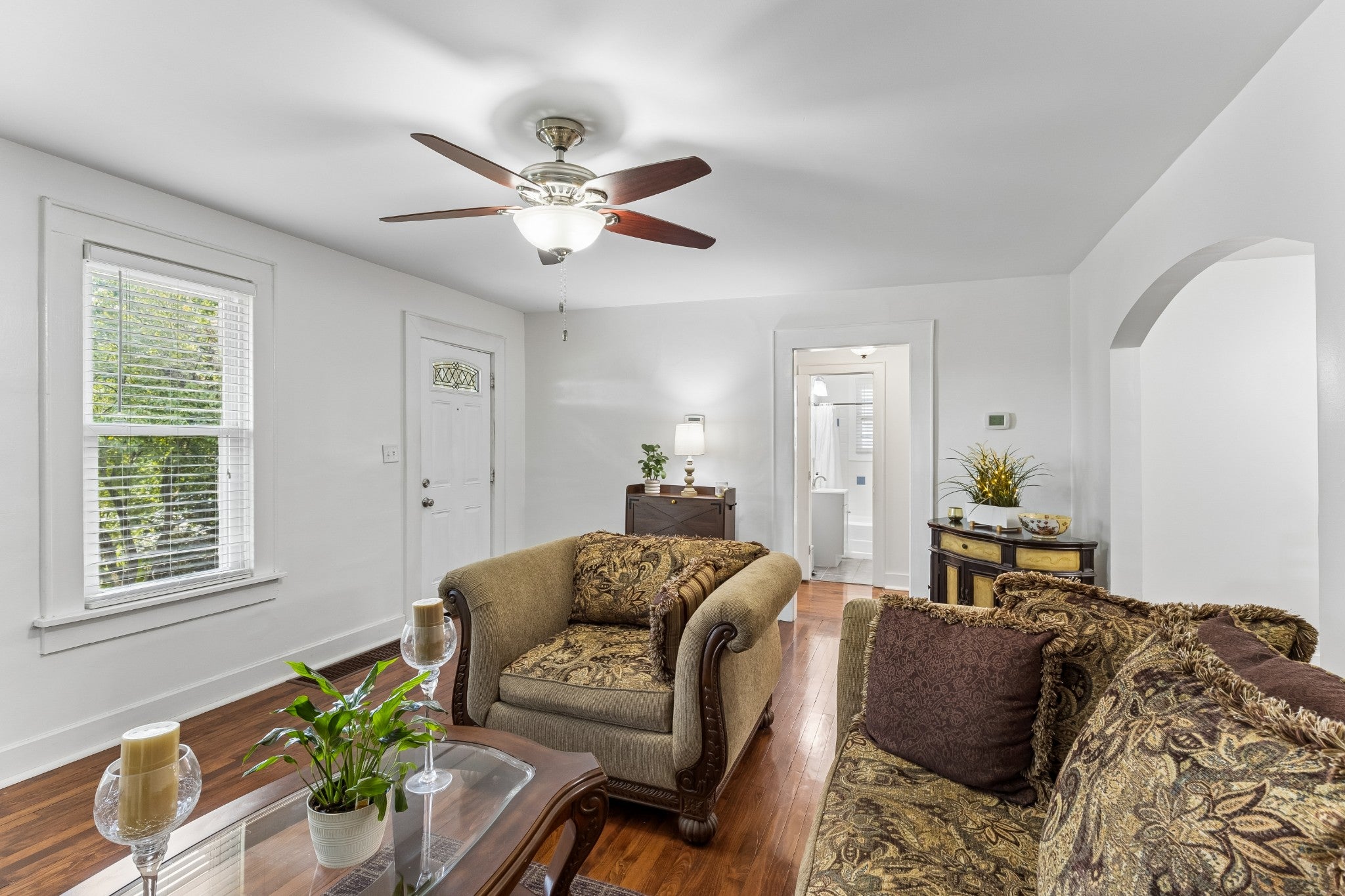 1523 Mcgavock Pike, Nashville TN 37216 4-bed home, photo 5 of 49