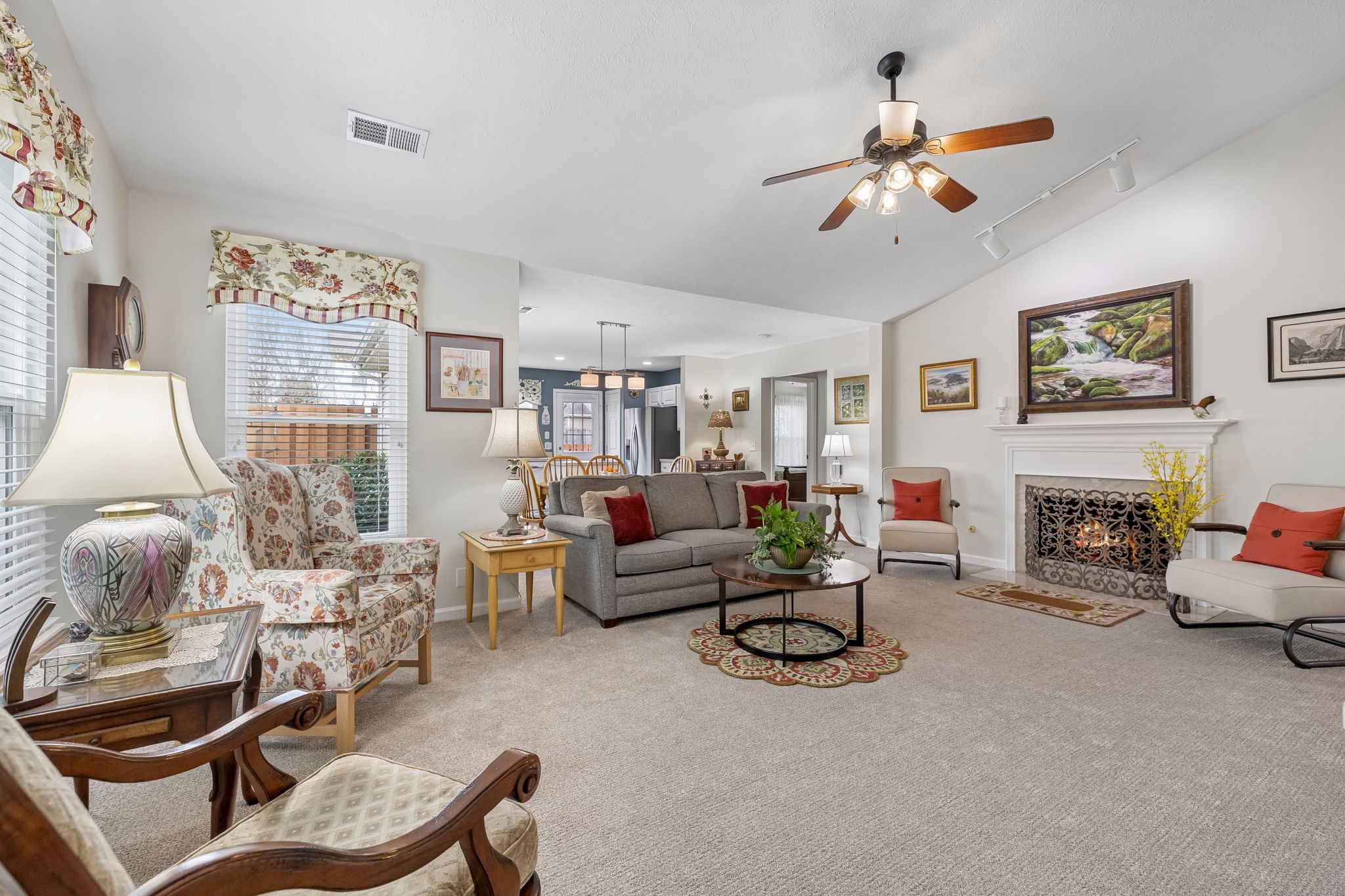 2805 Summer Hollow Ln