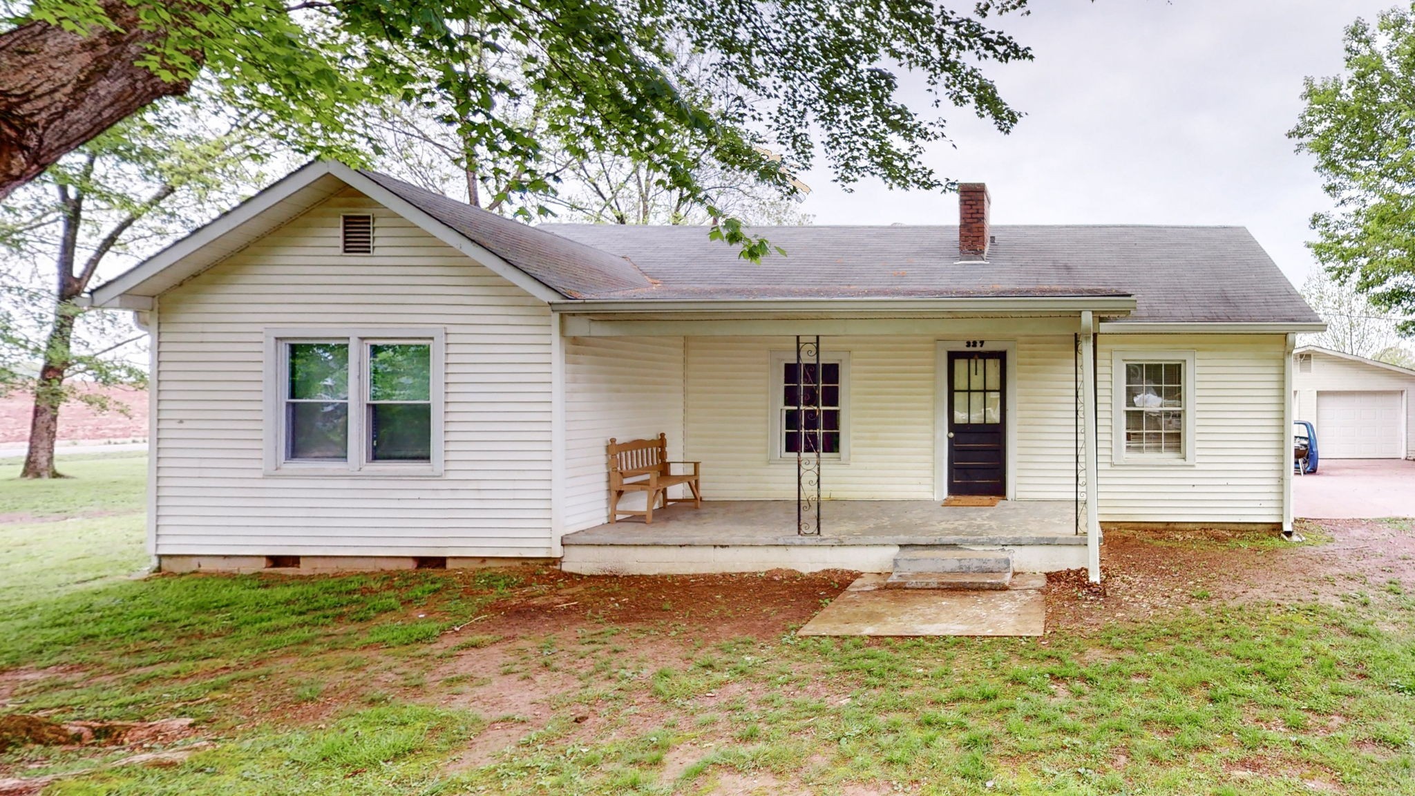 Listing image 1