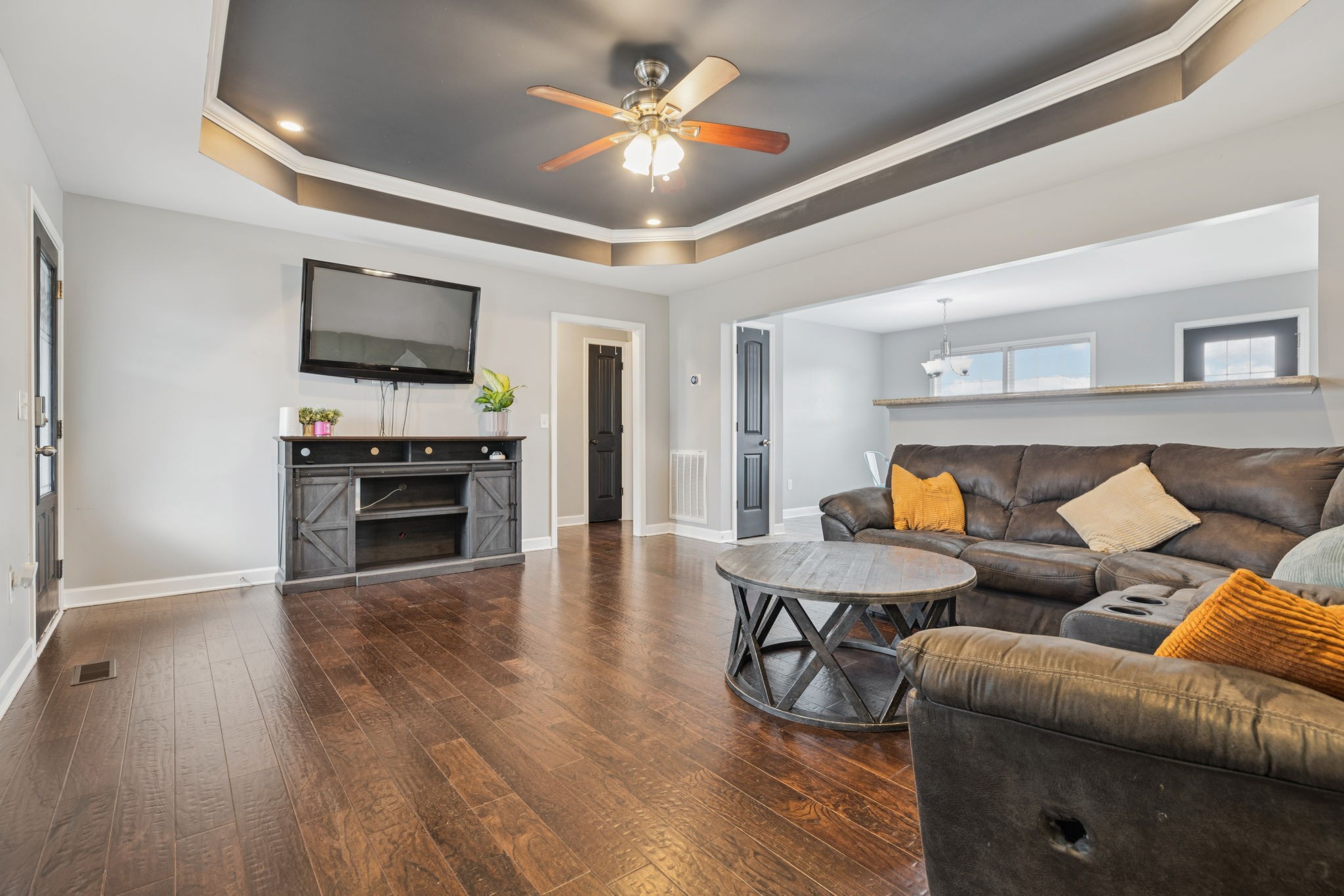 4606 Turquoise Ln