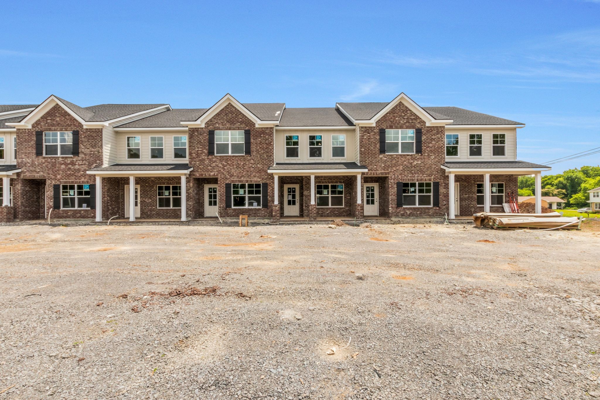 1315 Bradyville Pike 1