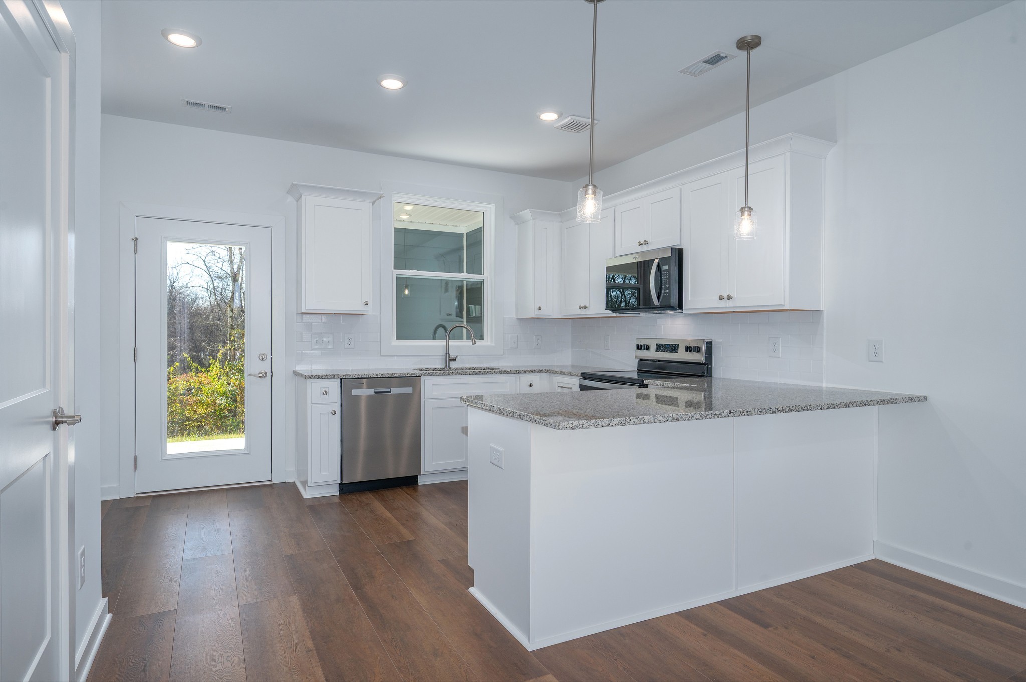 1170 S Dickerson Rd 25