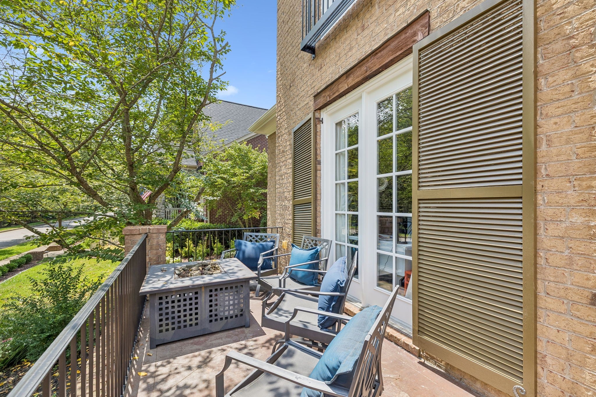 613 Stonewater Blvd
