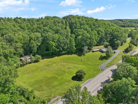 1540 Centerville Hwy Hohenwald TN 38462