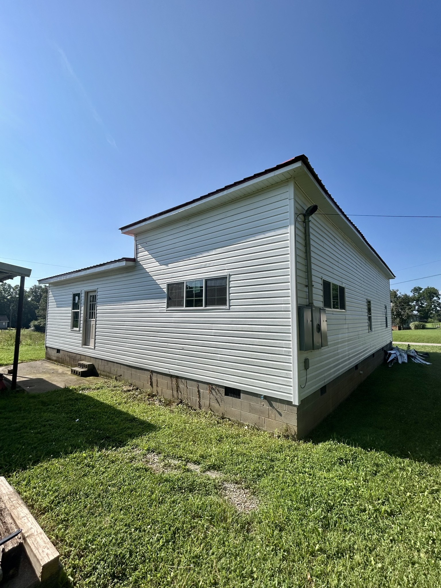 407 Main St