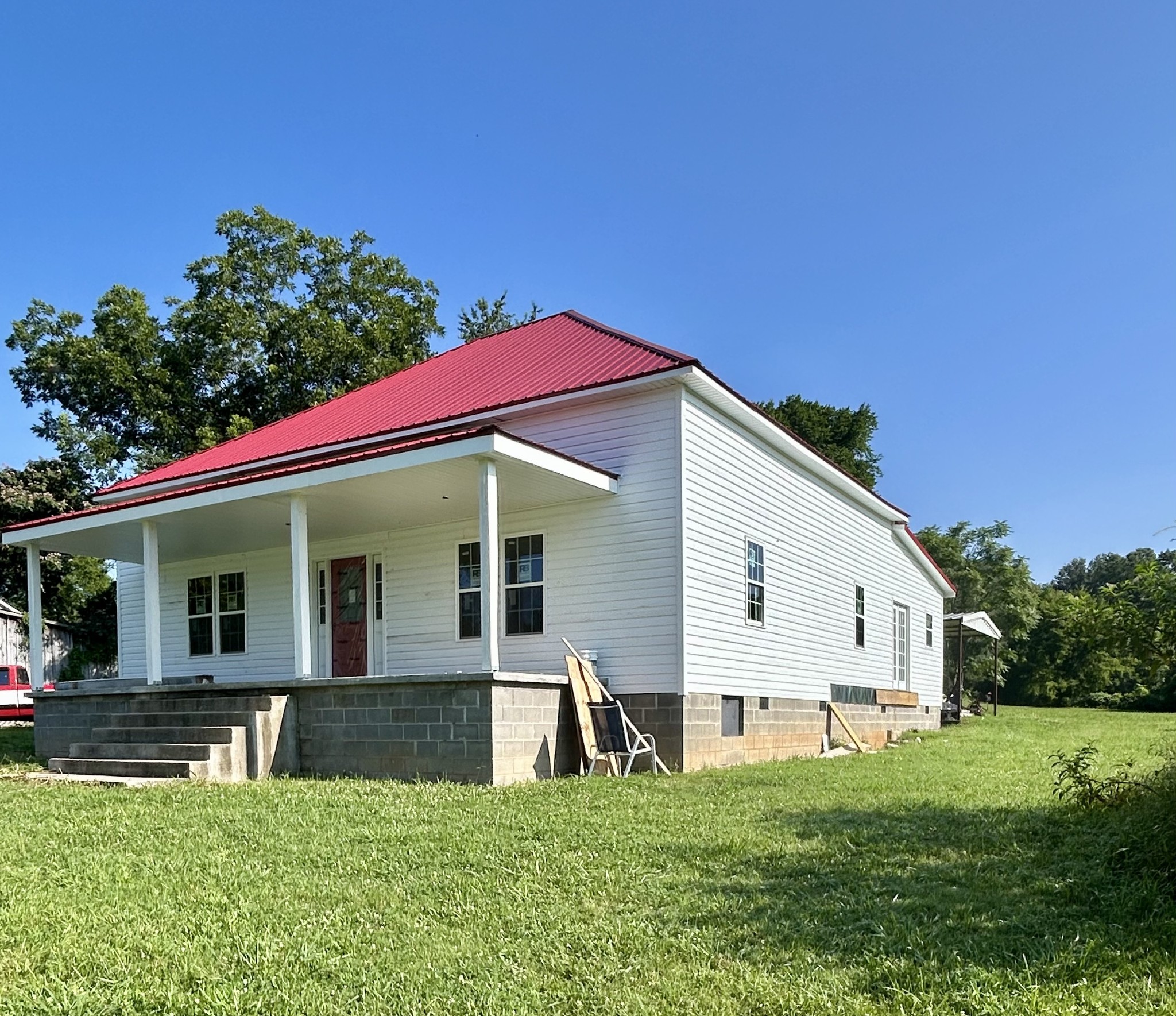 407 Main St