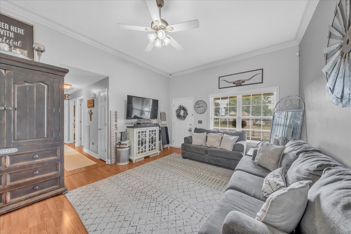 102 Atwood Ct