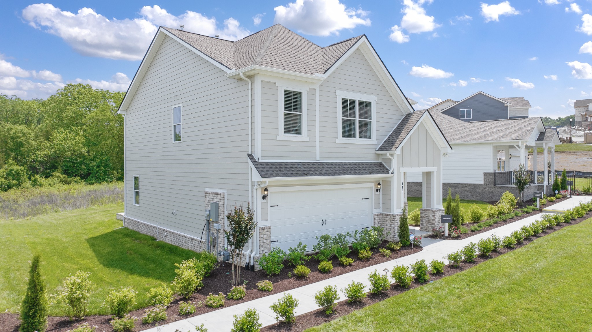 2 Smallholding St