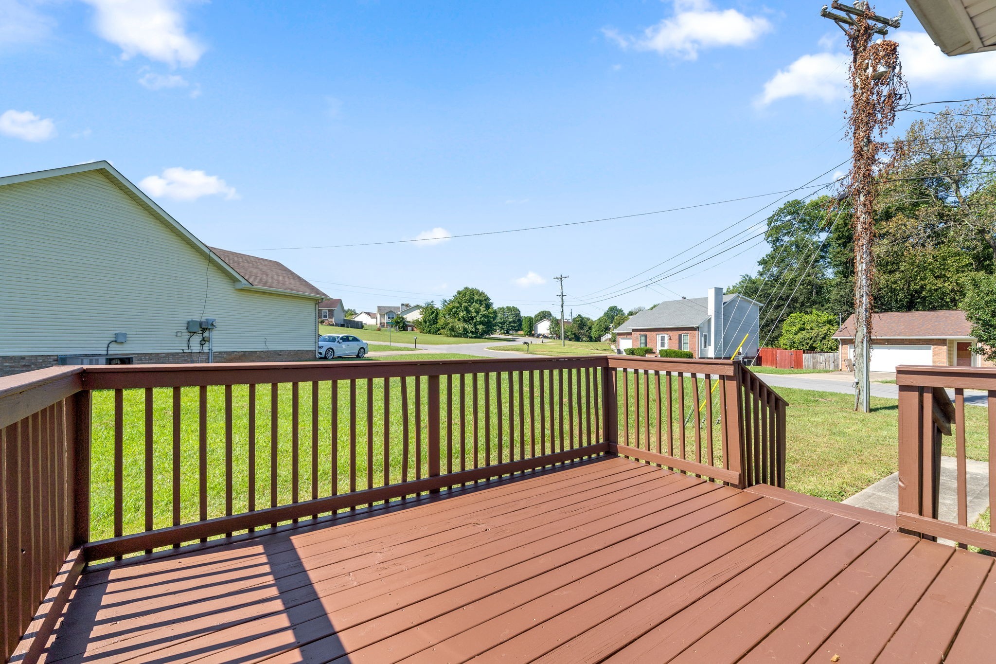 Clarksville, Tennessee 37042, United States, 3 Bedrooms Bedrooms, ,2 BathroomsBathrooms,Residential,Active,236731