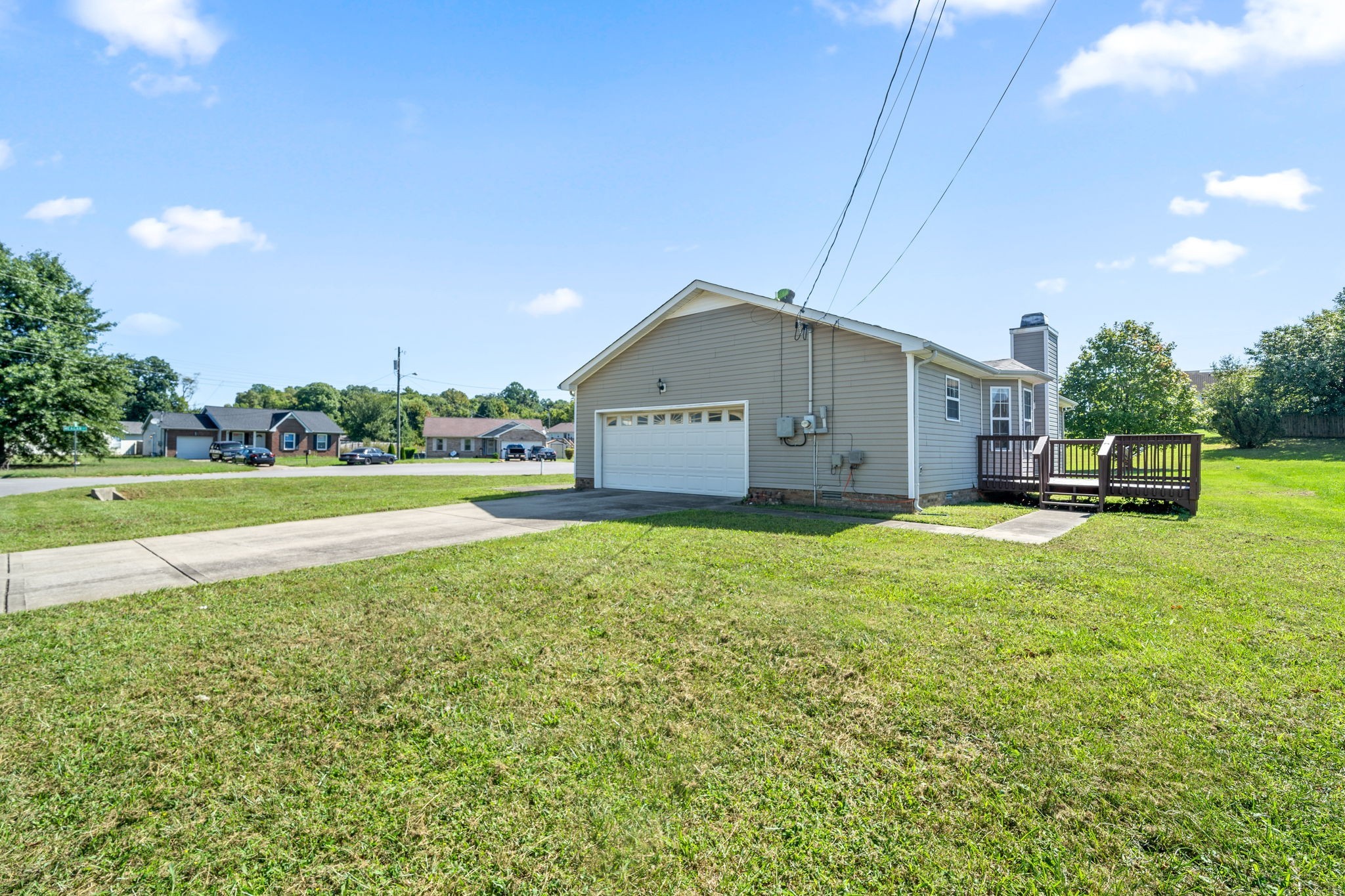 Clarksville, Tennessee 37042, United States, 3 Bedrooms Bedrooms, ,2 BathroomsBathrooms,Residential,Active,236731