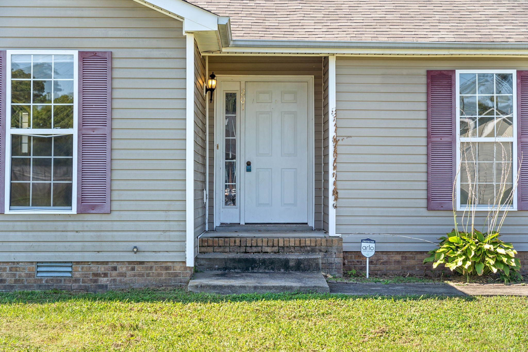 Clarksville, Tennessee 37042, United States, 3 Bedrooms Bedrooms, ,2 BathroomsBathrooms,Residential,Active,236731