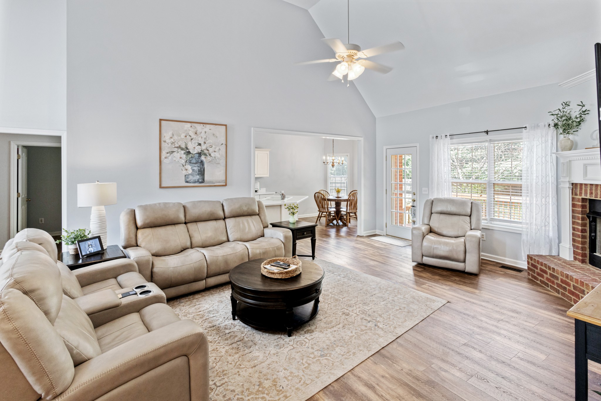 219 Oscar Ct