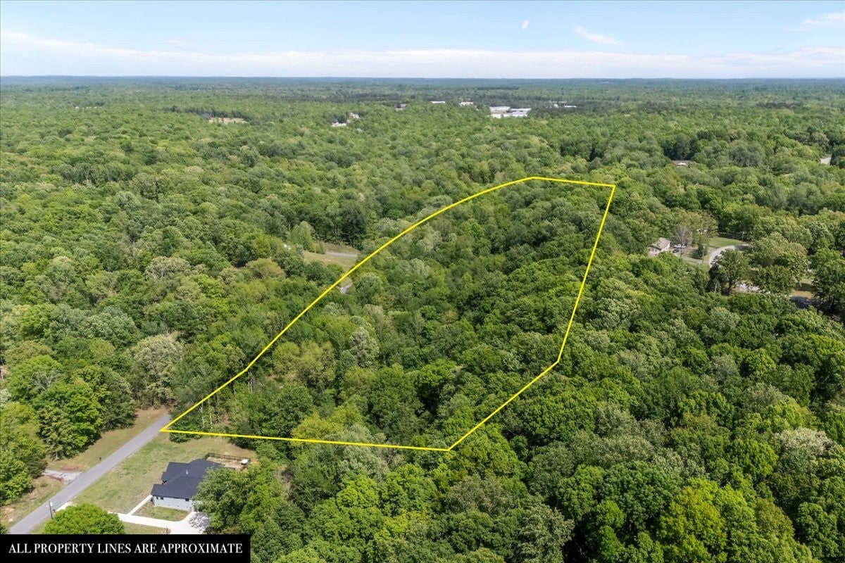 0 Rustling Oaks Dr