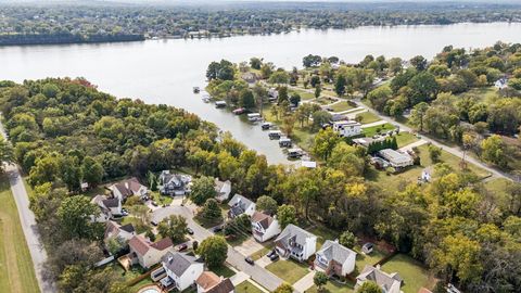 160 Waters Edge Ln Hendersonville TN 37075