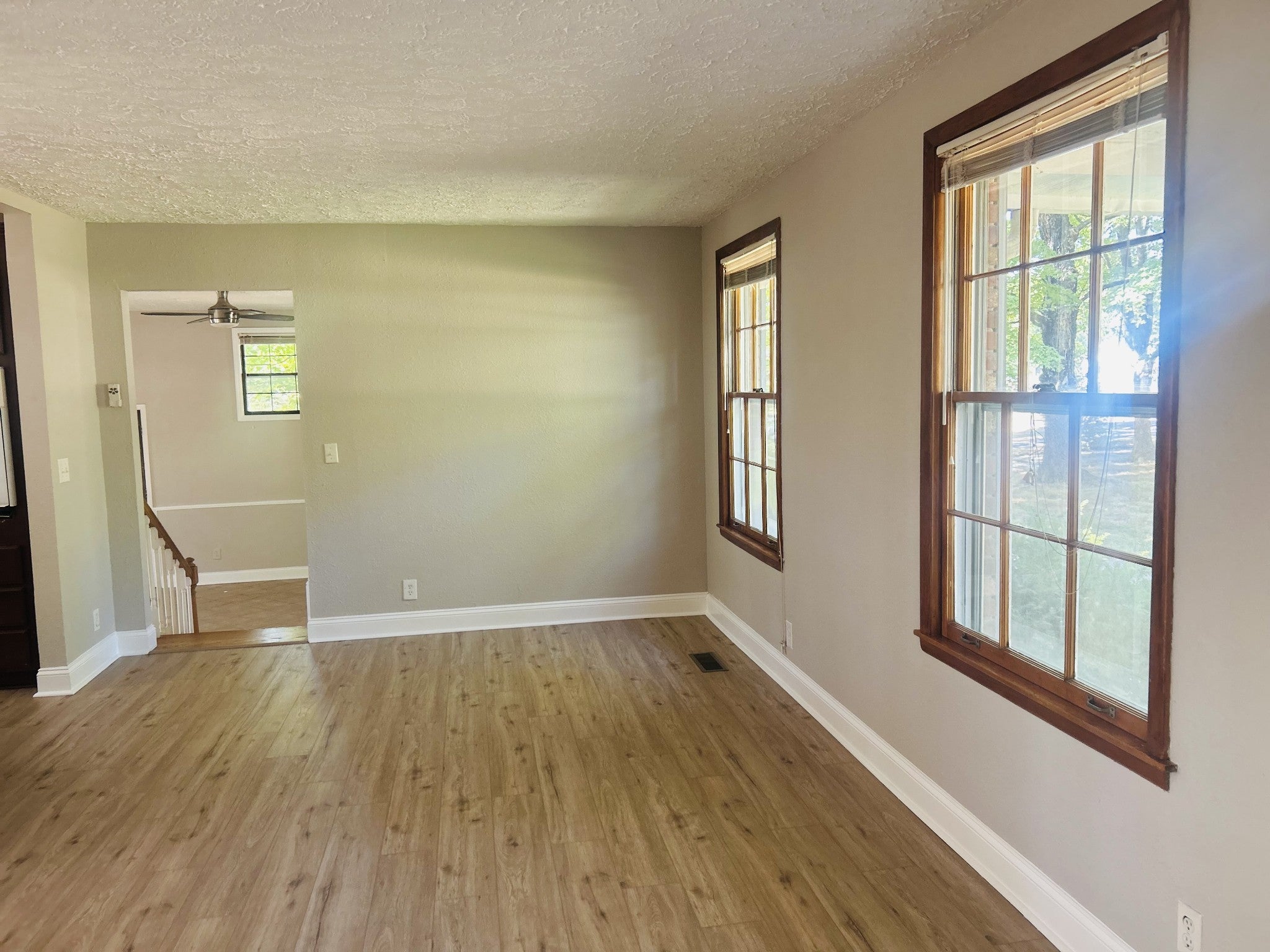 114 Dorris Dr