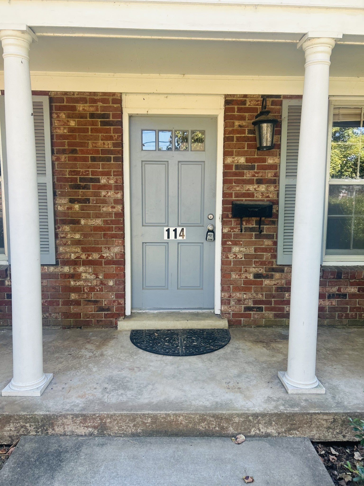 114 Dorris Dr