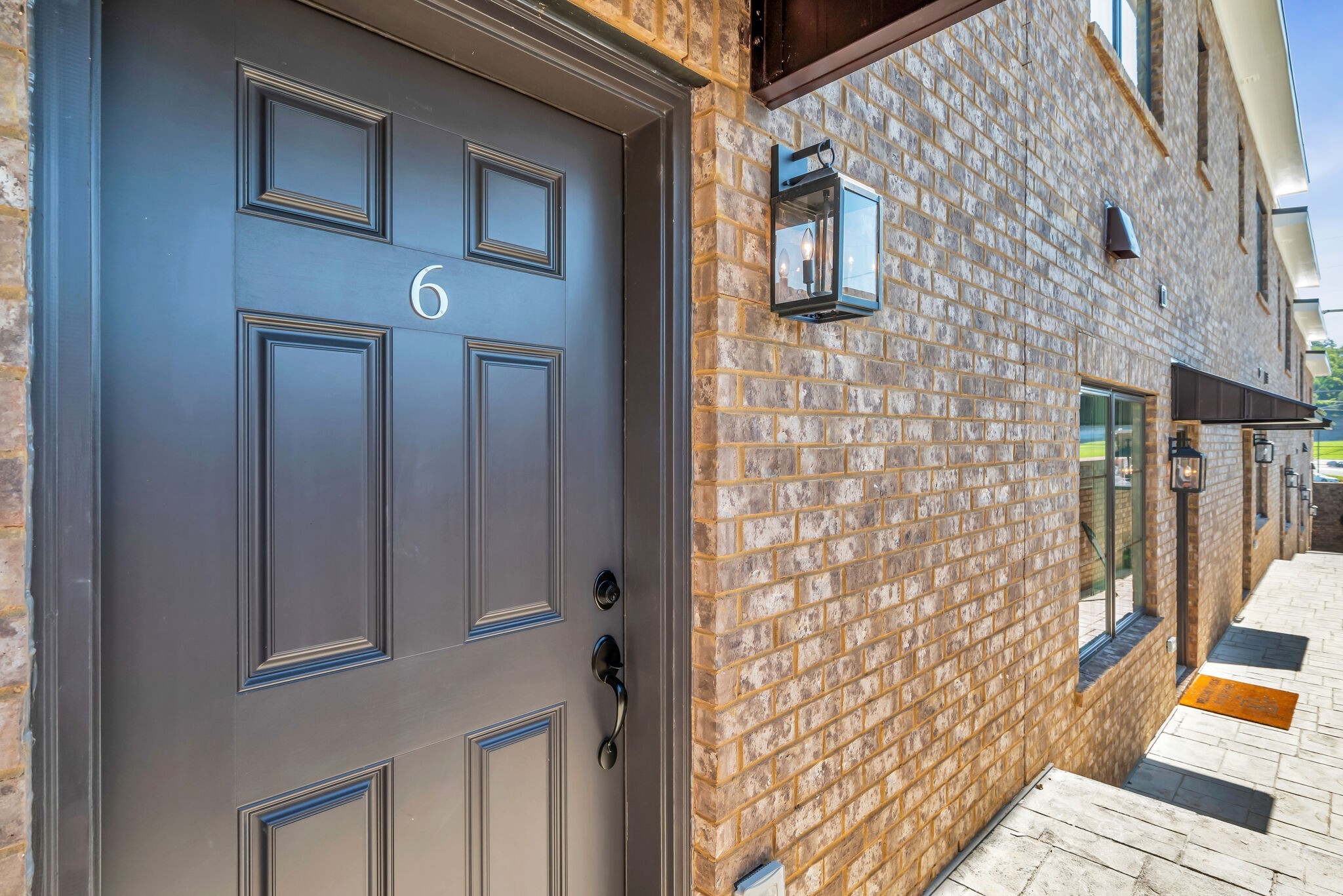 5611 Franklin Pike 106