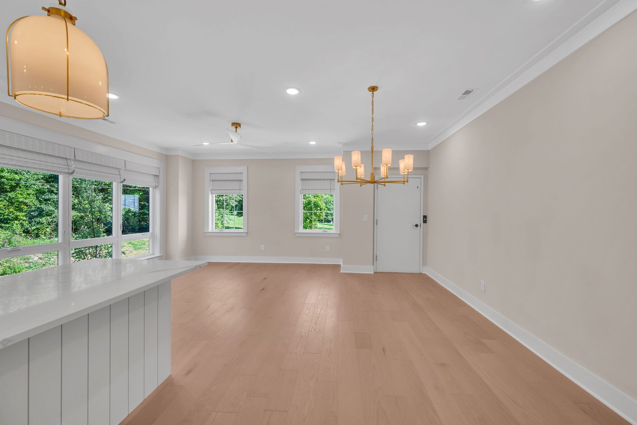 5611 Franklin Pike 106