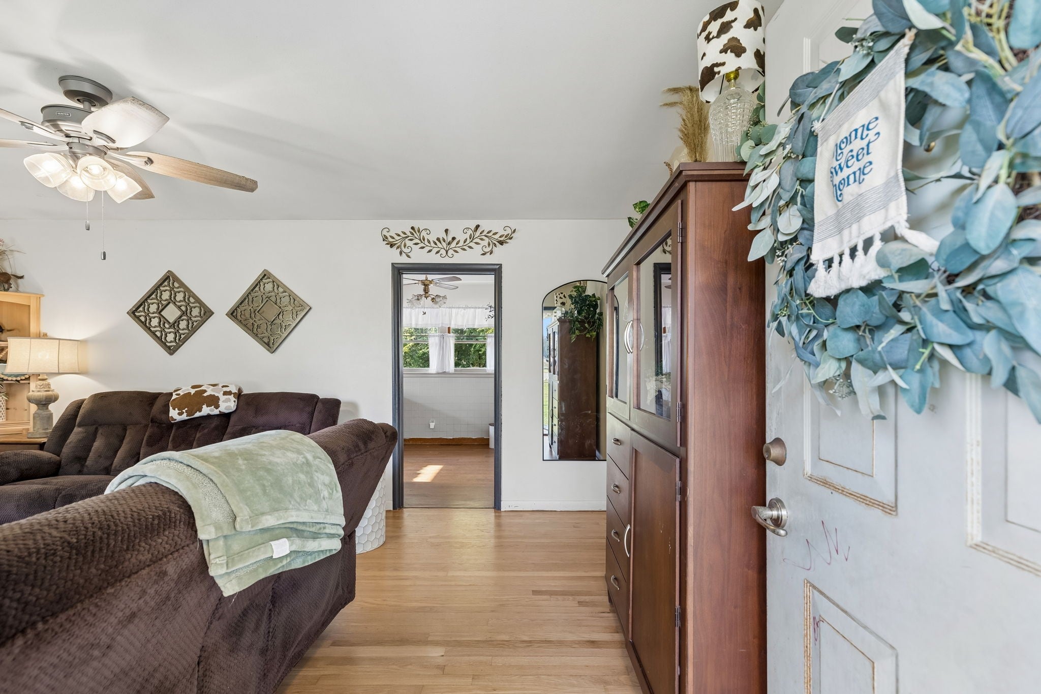 440 8th Ave S