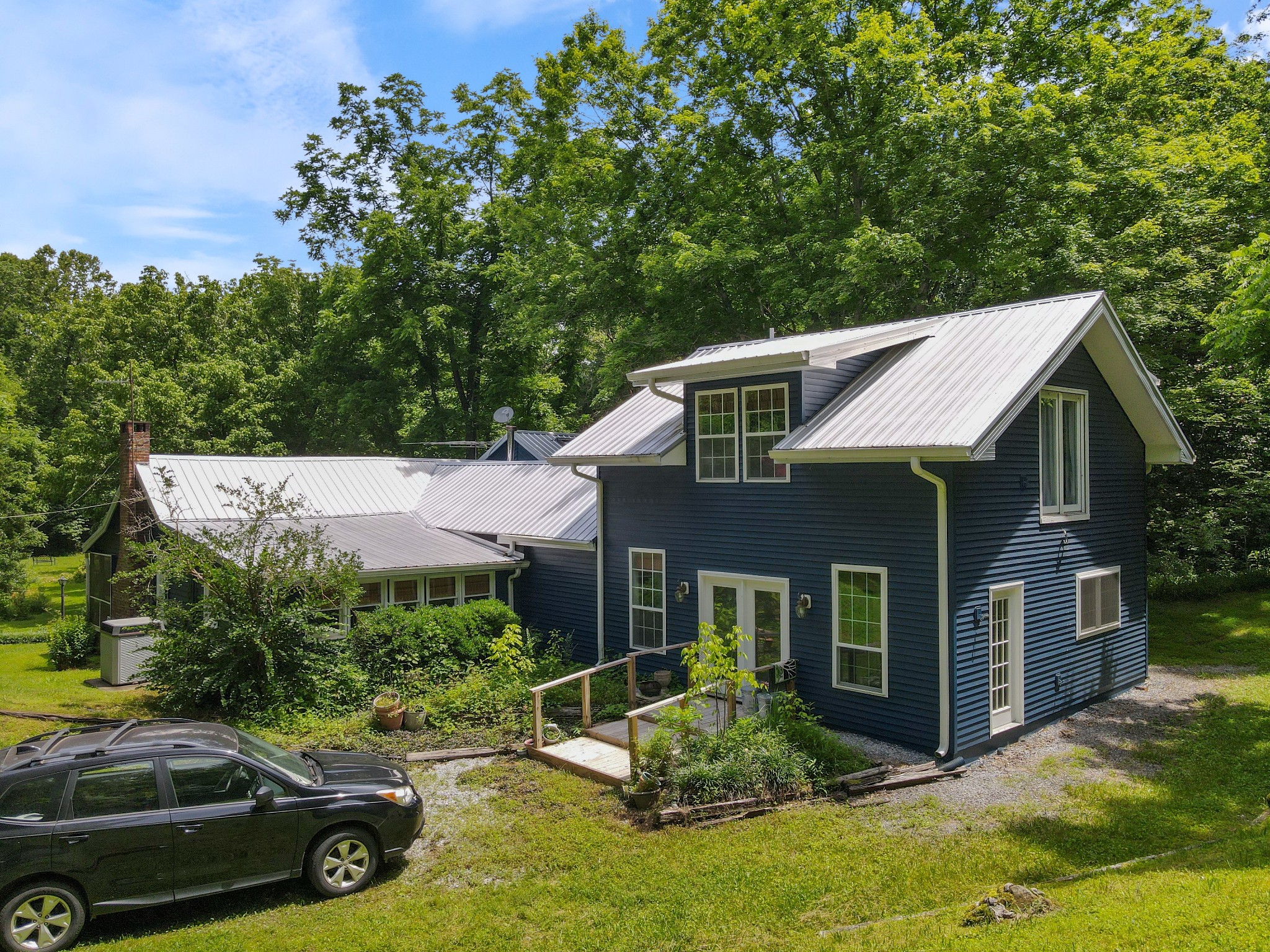 2222 Steep Hill Rd