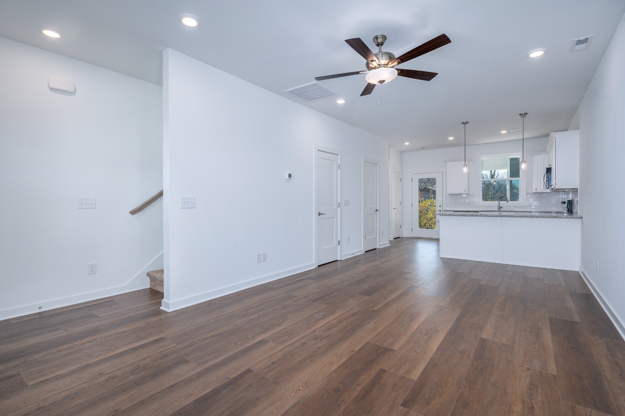 1170 S Dickerson Rd 25