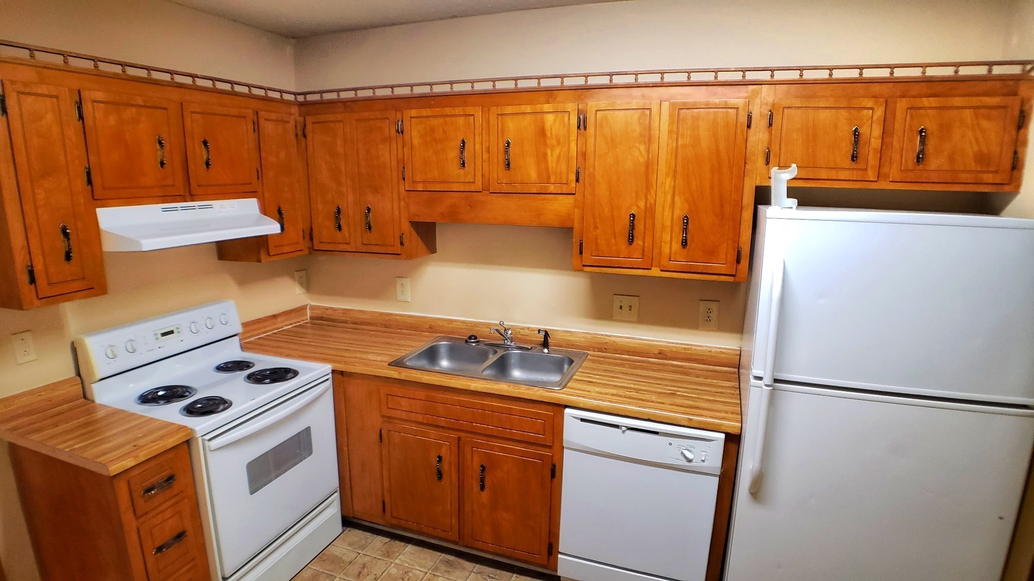 706 Peachers Drive Unit J