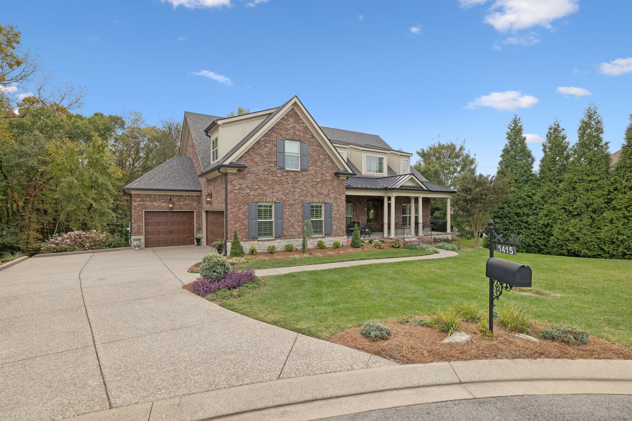 1415 Orchard Hill Ln