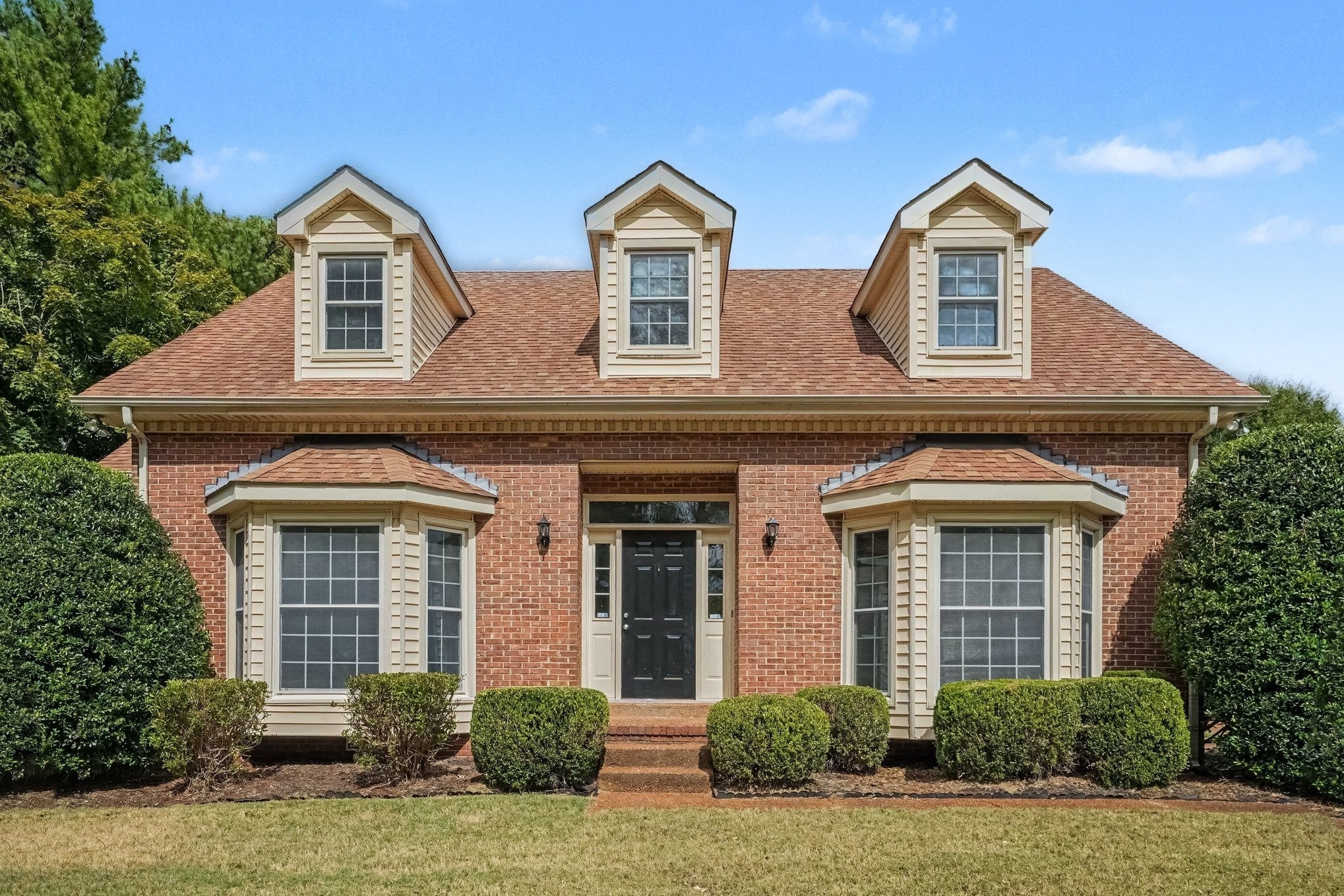 2403 Franklin Ln