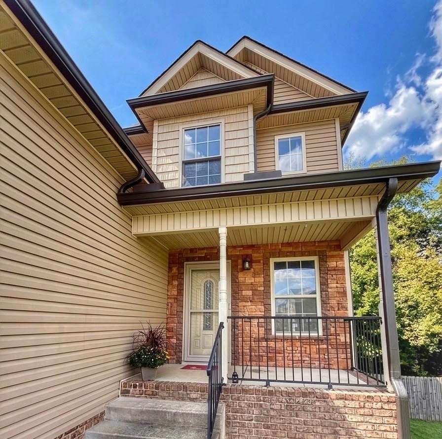 2720 Arthurs Ct