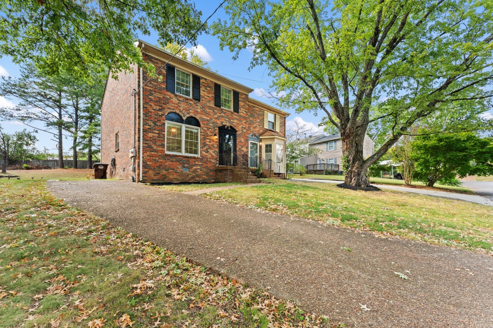206 Woodmaker Ct