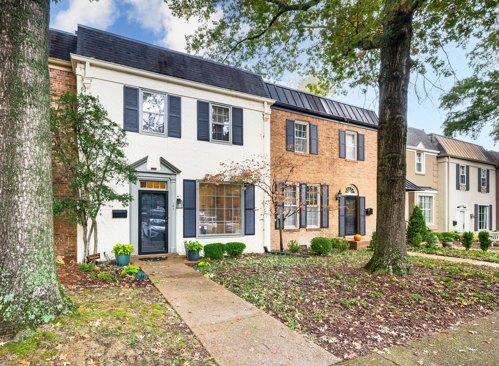 4400 Belmont Park Ter 141