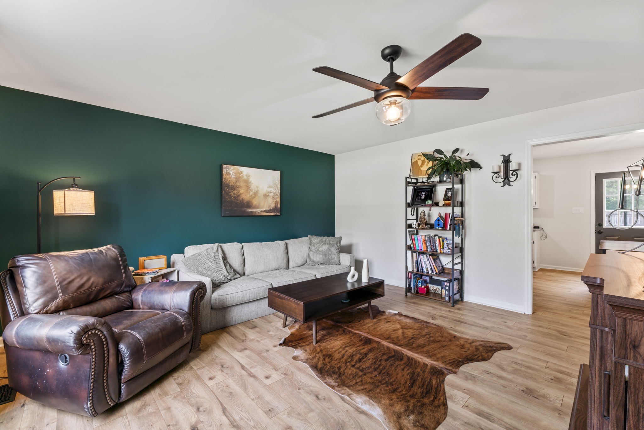 542 Warrior Dr