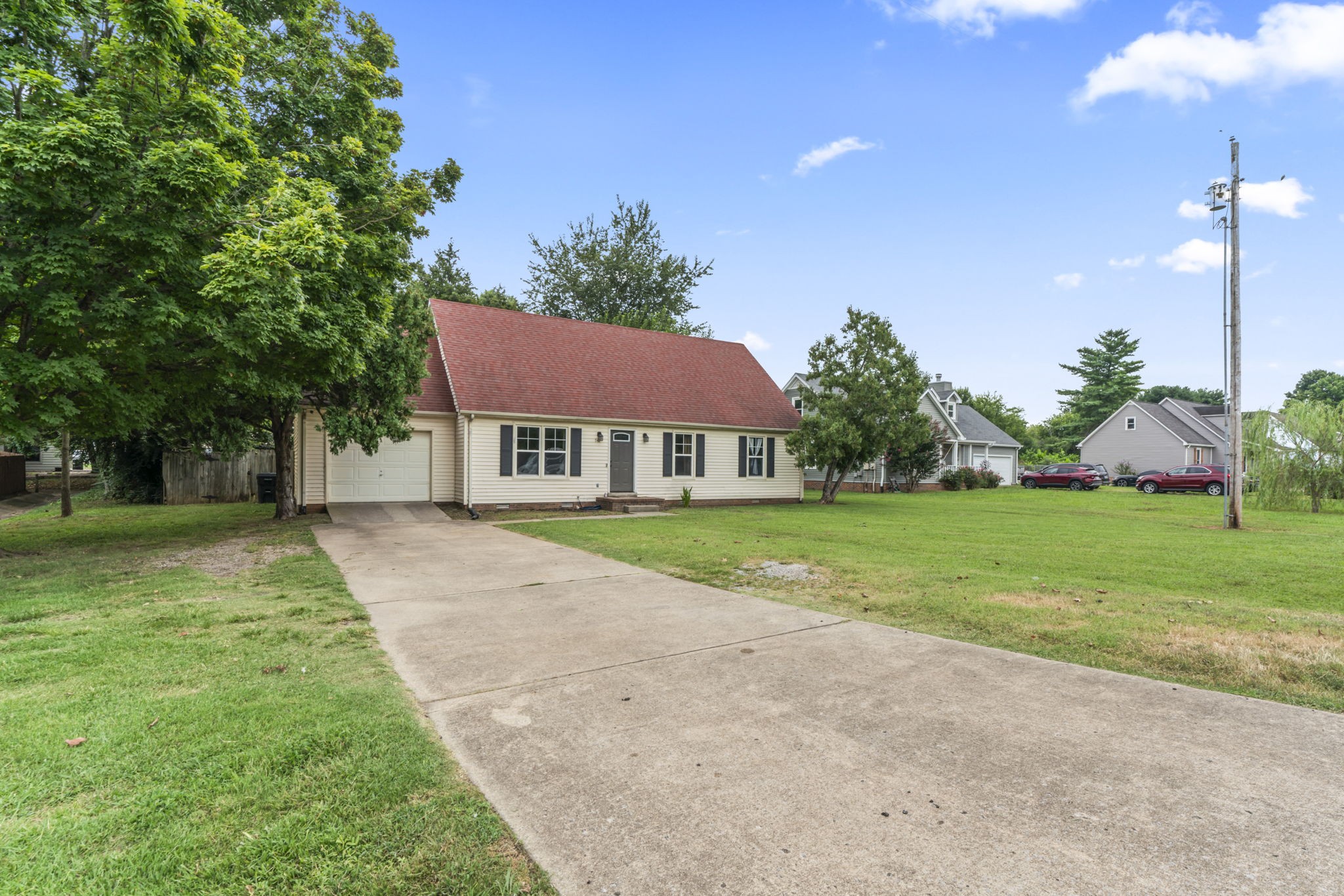 542 Warrior Dr