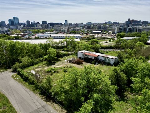 Photo of 2305 Booker St, Nashville, TN 37208 (MLS # 3169435)