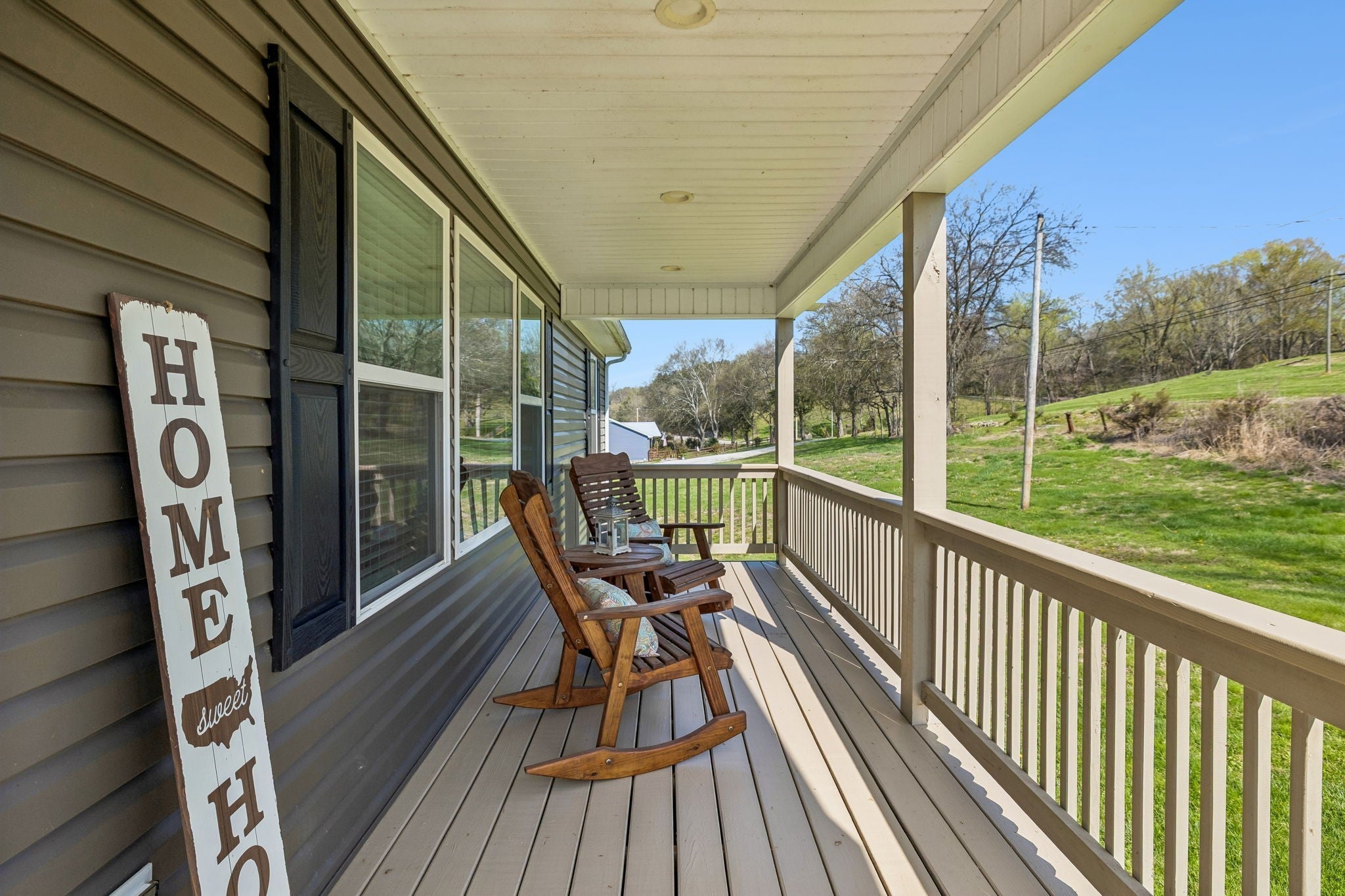 2 Hickman Creek Rd N